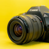 Canon EOS 850 + 35-70 F3.5 - 5.6 - SLR 35mm Film Camera