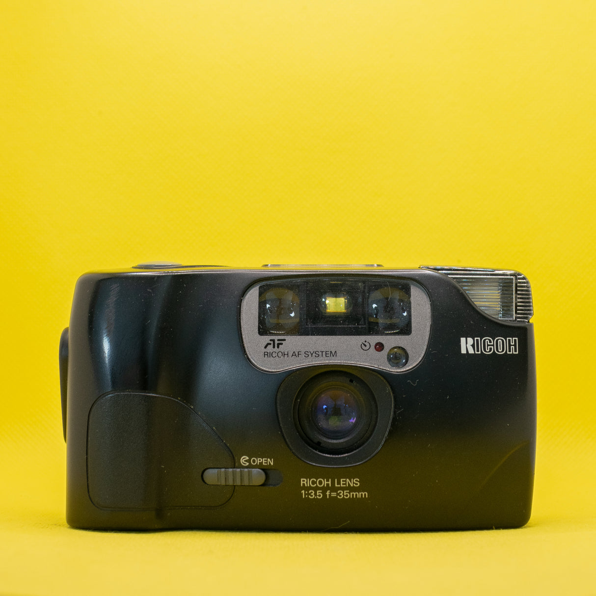 Ricoh FF-9S - 35mm Film Camera