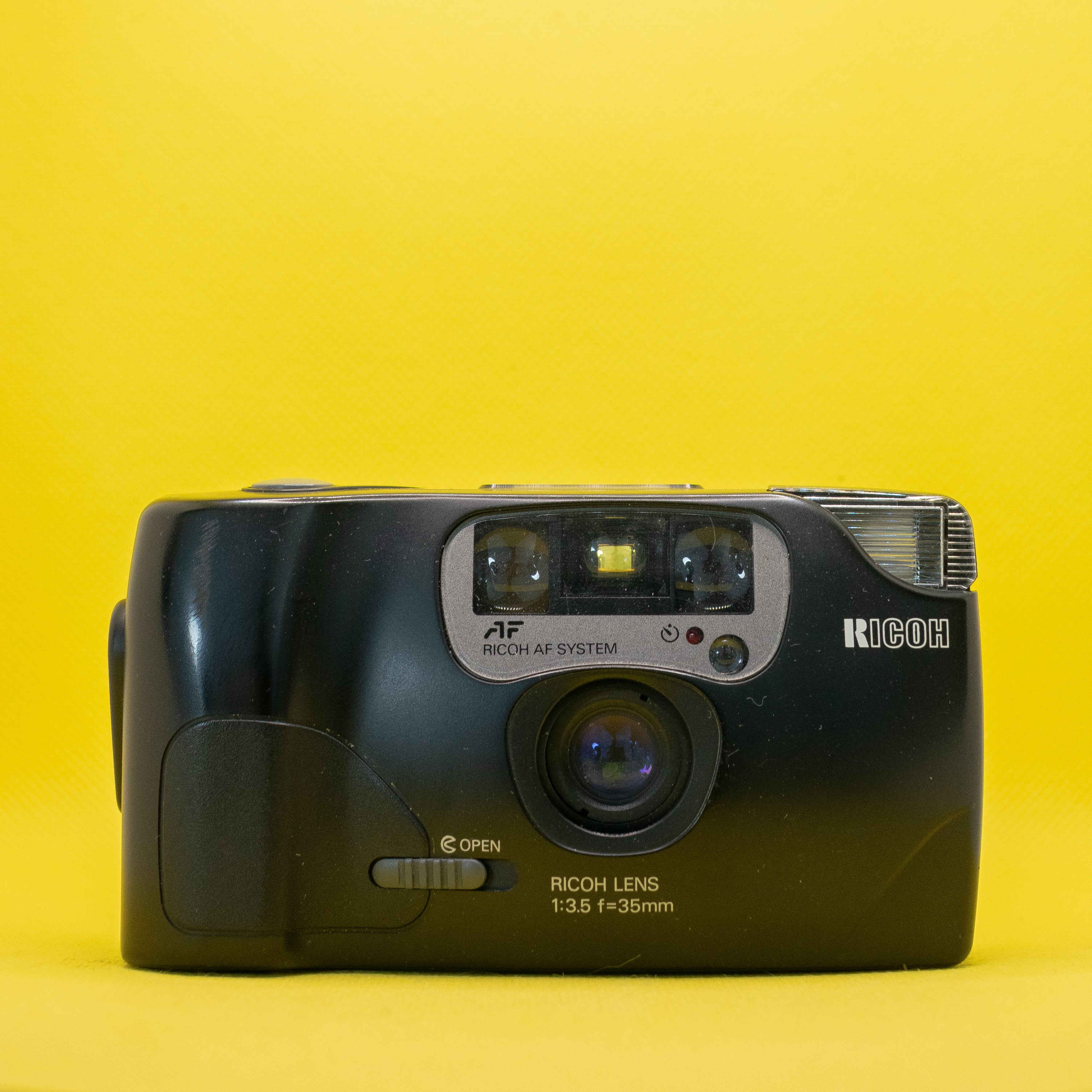Ricoh FF-9S 35mm Film Camera – Camerashopbcn
