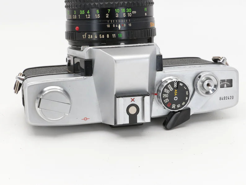 Minolta SrT100x - 35mm Film Camera w/ 50mm MD 1.7 | Cámara Analógica Vintage | Minolta